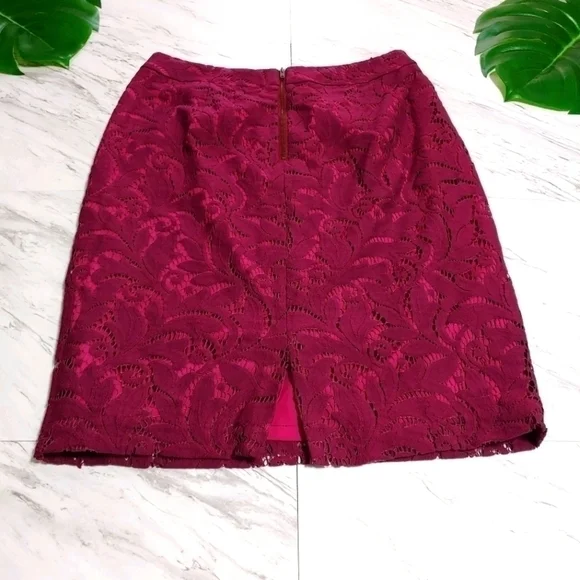 Cabi lace skirt - Picture 4 of 8
